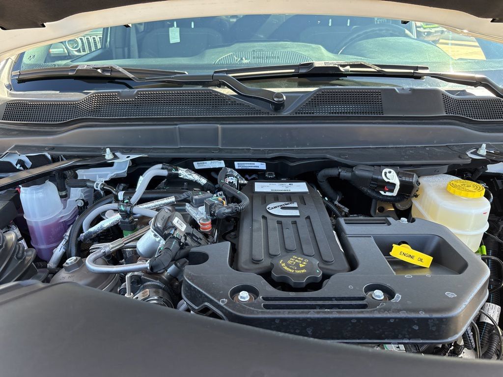 New 2026 RAM 3500 Tradesman AWD/4WD image 47