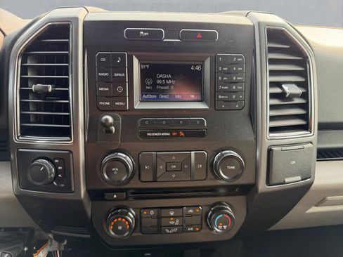 Used 2017 Ford F150 XLT image 17