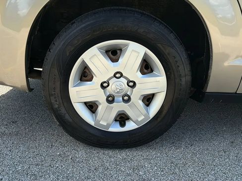 Used 2009 Dodge Grand Caravan SE w/ Climate Group FWD image 11