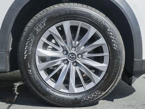 Used 2024 MAZDA CX-90 3.3 Turbo w/ Preferred Package image 17