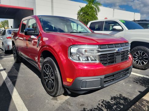 Used 2022 Ford Maverick Lariat w/ Lariat Luxury Package image 3