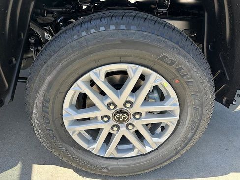 New 2026 Toyota Tundra SR5 AWD/4WD image 15