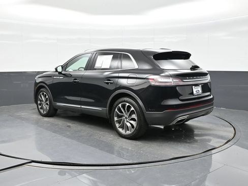 Used 2023 Lincoln Nautilus Reserve w/ Luxury Package FWD image 4