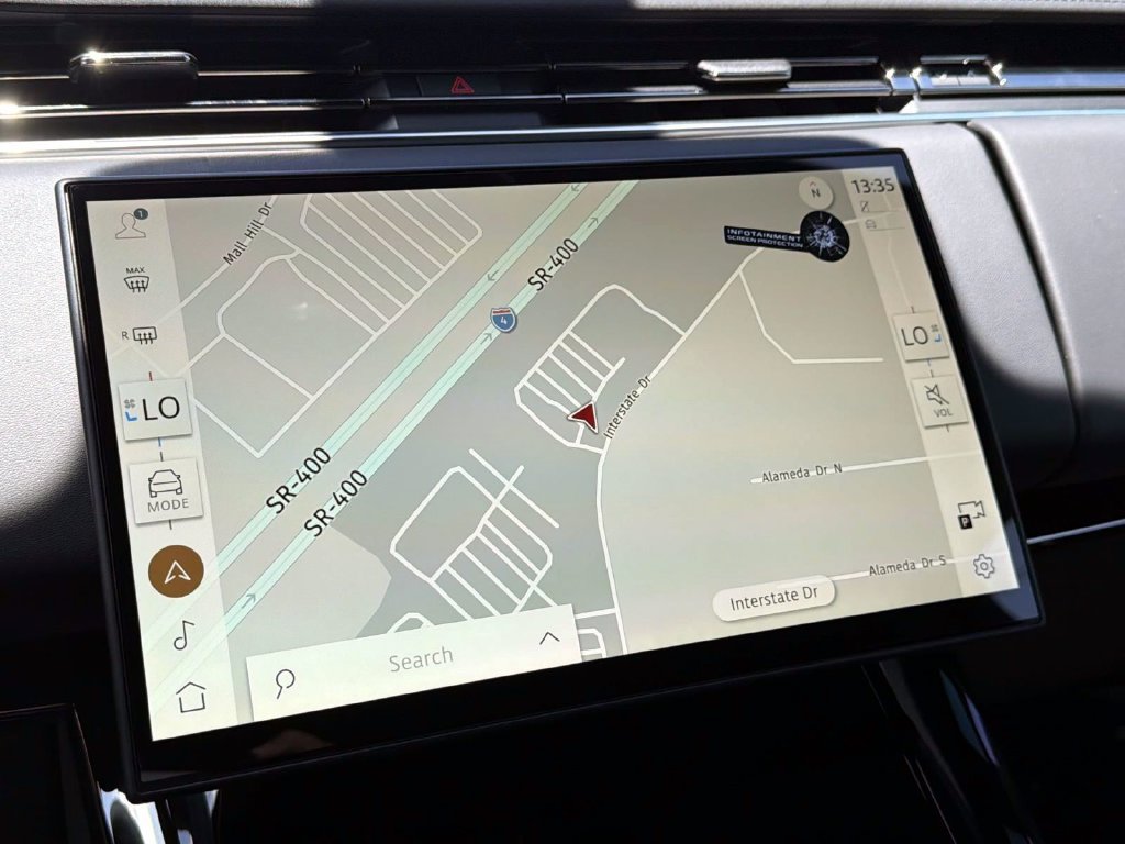 New 2026 Land Rover Range Rover Sport SE AWD/4WD image 21