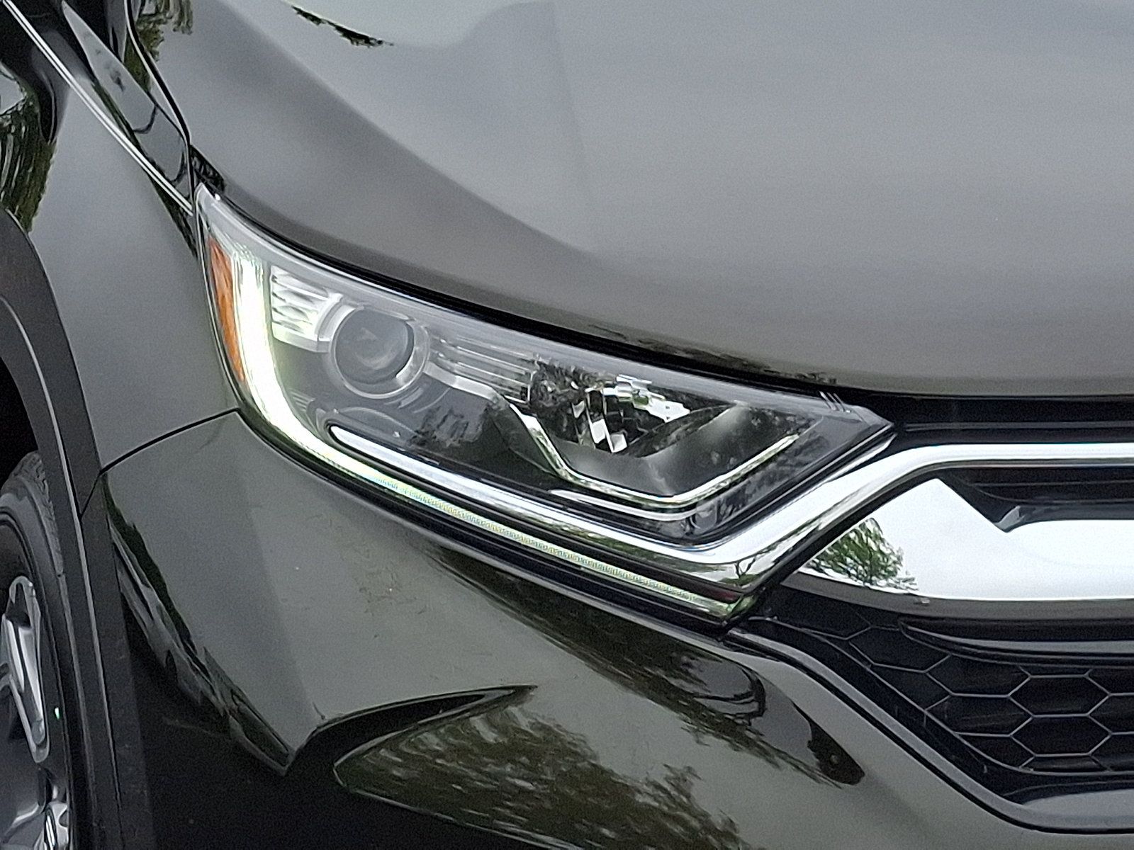 Certified 2017 Honda CR-V EX-L image 9
