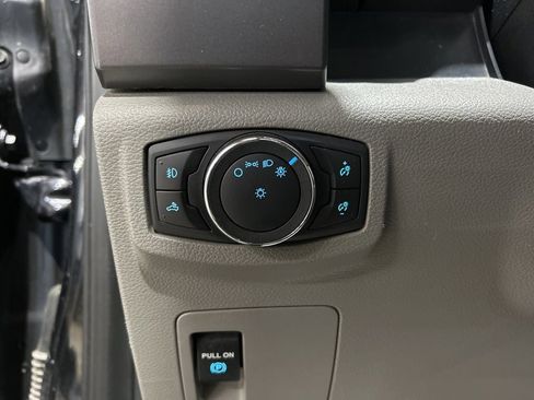Used 2019 Ford F150 XLT AWD/4WD image 15