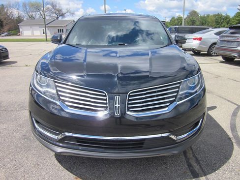 Used 2018 Lincoln MKX Select w/ Select Plus Package AWD/4WD image 9