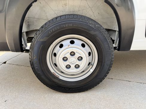 Used 2023 RAM ProMaster 3500 w/ Driver Convenience Group FWD image 30