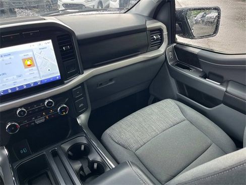 Used 2022 Ford F150 XLT w/ Equipment Group 302A High image 14