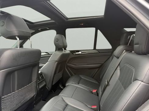 Used 2017 Mercedes-Benz GLE 350 4MATIC image 9
