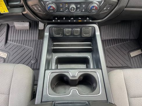 Used 2017 Chevrolet Silverado 1500 LT w/ All Star Edition AWD/4WD image 18