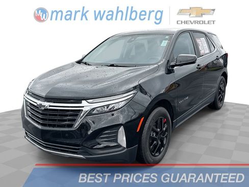 Used 2024 Chevrolet Equinox LT w/ LPO, Floor Liner Package image 1