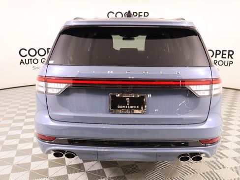 New 2026 Lincoln Aviator AWD image 23