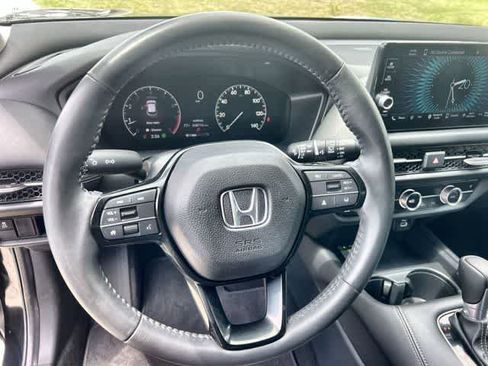 Used 2023 Honda HR-V EX-L image 17