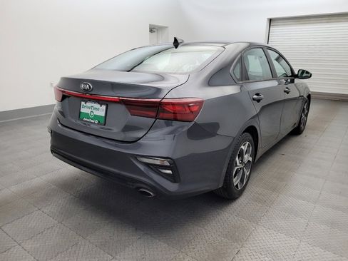 Used 2021 Kia Forte LXS FWD image 9