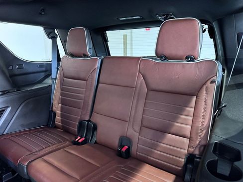 Certified 2023 GMC Yukon Denali Ultimate AWD/4WD image 16