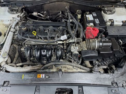 Used 2011 Mercury Milan w/ 103A Rapid Spec Order Code image 28