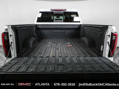 Used 2024 GMC Sierra 2500 AT4 w/ Technology Package image 27