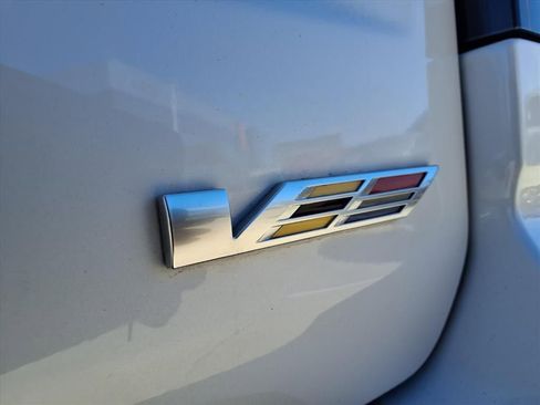 Used 2025 Cadillac Escalade V image 9
