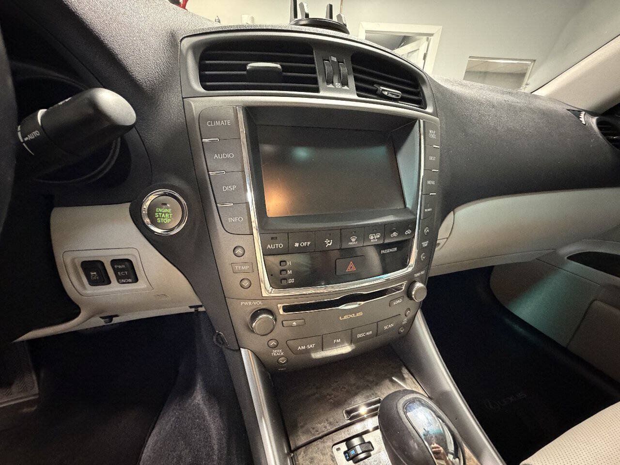 Used 2009 Lexus IS 250 AWD image 15