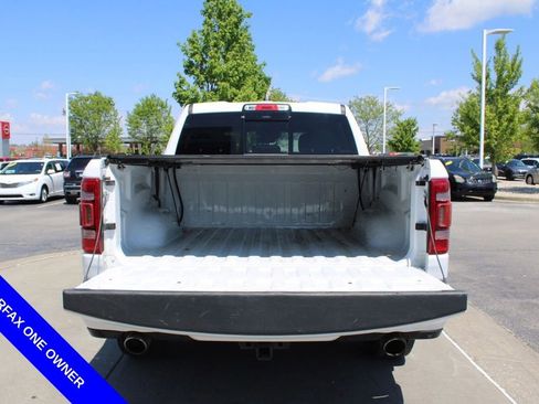 Used 2022 RAM 1500 Laramie w/ Sport Appearance Package AWD/4WD image 11