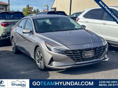 Used 2023 Hyundai Elantra Limited w/ Winter Weather Package