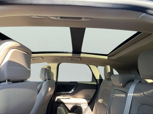 Used 2020 Lincoln Corsair FWD image 18