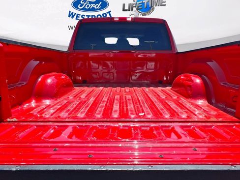 Used 2024 RAM 1500 Classic SLT AWD/4WD image 23