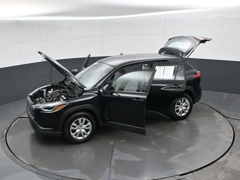Used 2024 Toyota Corolla Cross L AWD/4WD image 51
