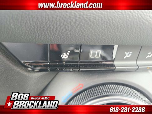 Used 2024 Chevrolet Blazer LT w/ Convenience Package FWD image 27