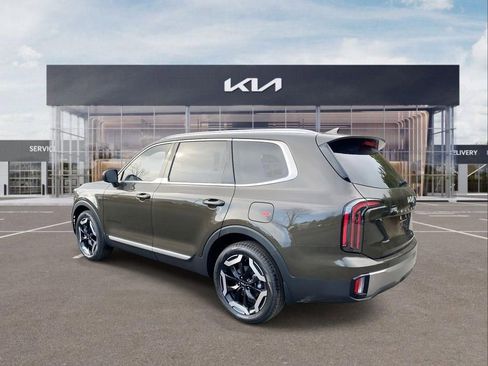 New 2025 Kia Telluride EX w/ EX Captain's Chair Package image 6