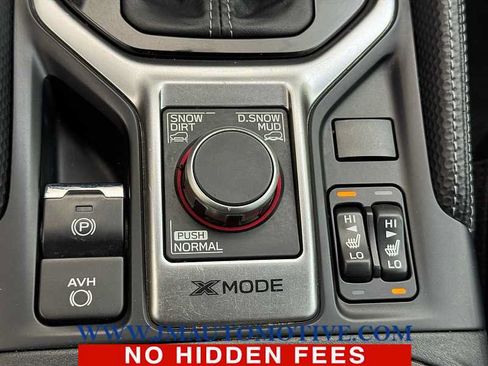 Used 2019 Subaru Forester Limited AWD/4WD image 34