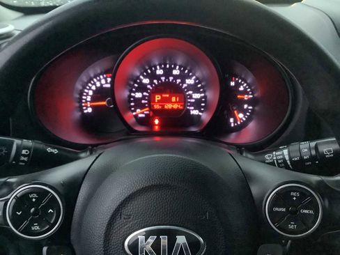 Used 2016 Kia Soul FWD image 16