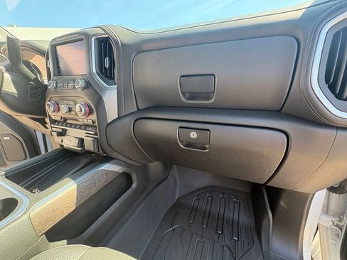 Used 2022 GMC Sierra 3500 Denali w/ Denali Ultimate Package AWD/4WD image 22