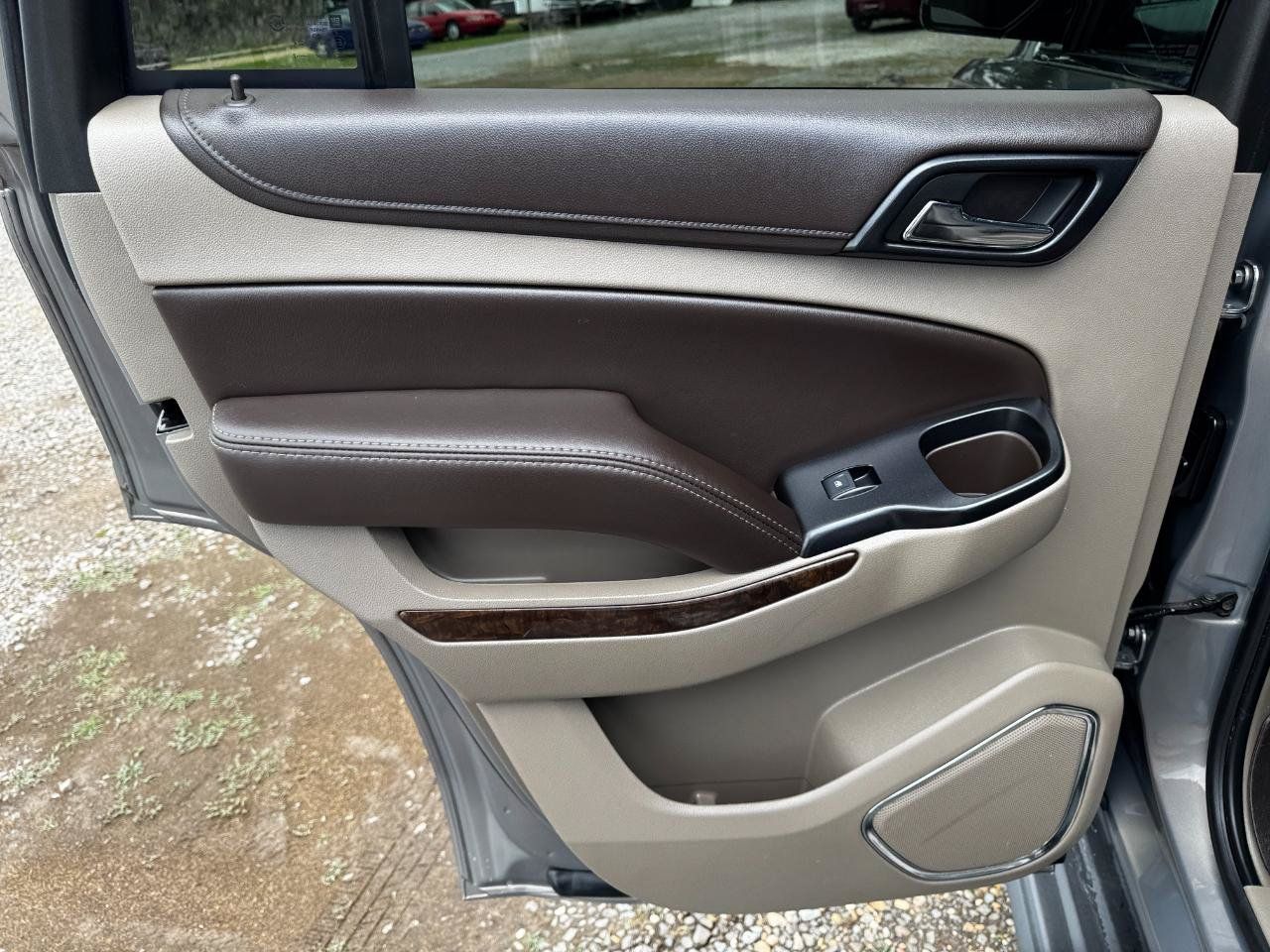Used 2017 Chevrolet Tahoe LT RWD image 19