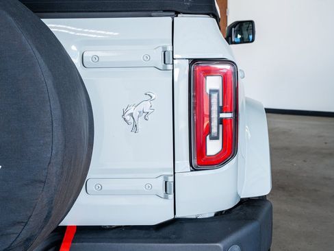 Used 2022 Ford Bronco Outer Banks image 26