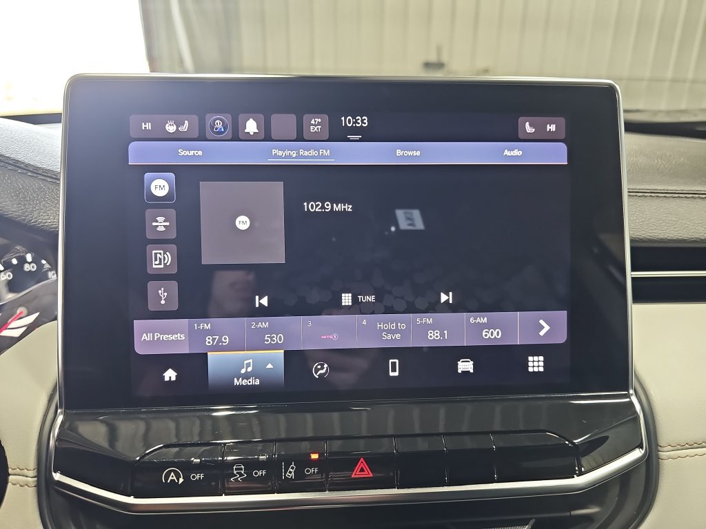Used 2022 Jeep Compass Limited w/ Sun and Sound Group AWD/4WD image 62