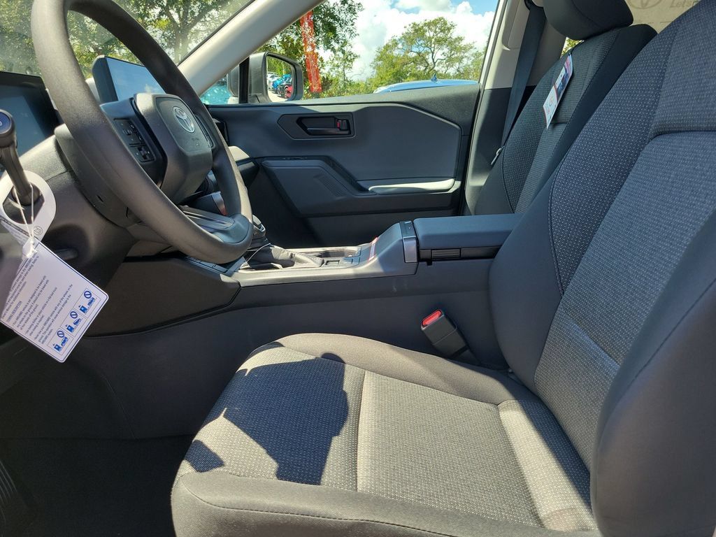 New 2026 Toyota RAV4 LE AWD/4WD image 8