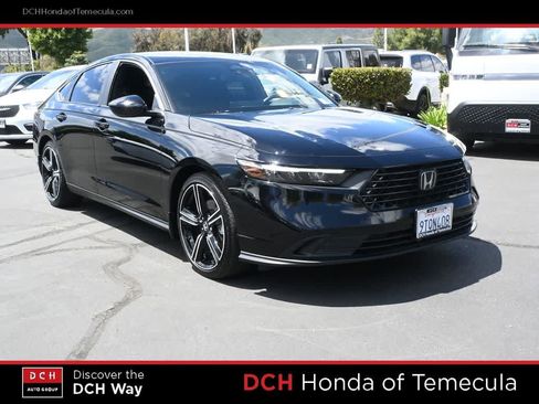 Certified 2025 Honda Accord Sport image 3
