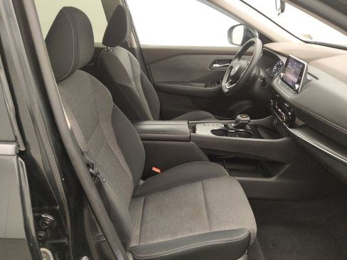 Used 2021 Nissan Rogue SV FWD image 21