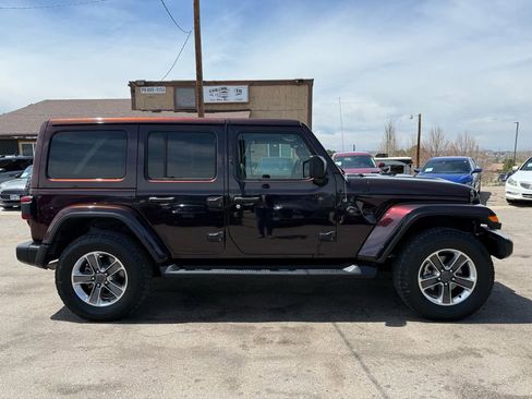 Used 2021 Jeep Wrangler Unlimited Sahara image 2