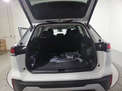 New 2026 Volkswagen Tiguan SE image 21