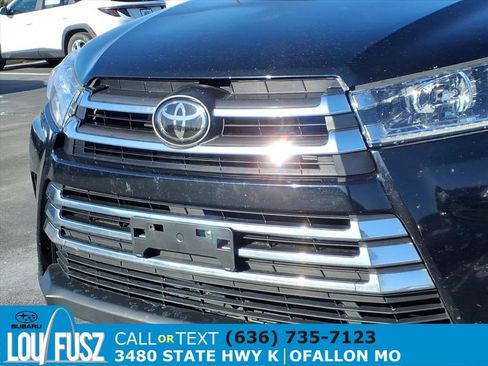 Used 2018 Toyota Highlander Limited image 36