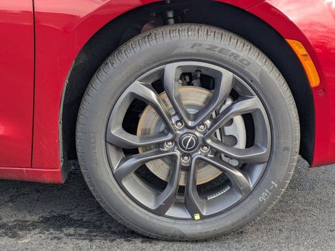 New 2026 Chrysler Pacifica Select AWD/4WD image 28