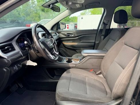 Used 2020 GMC Acadia SLE w/ Driver Convenience Package FWD image 7