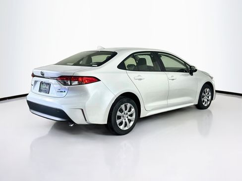 Used 2023 Toyota Corolla LE FWD image 9