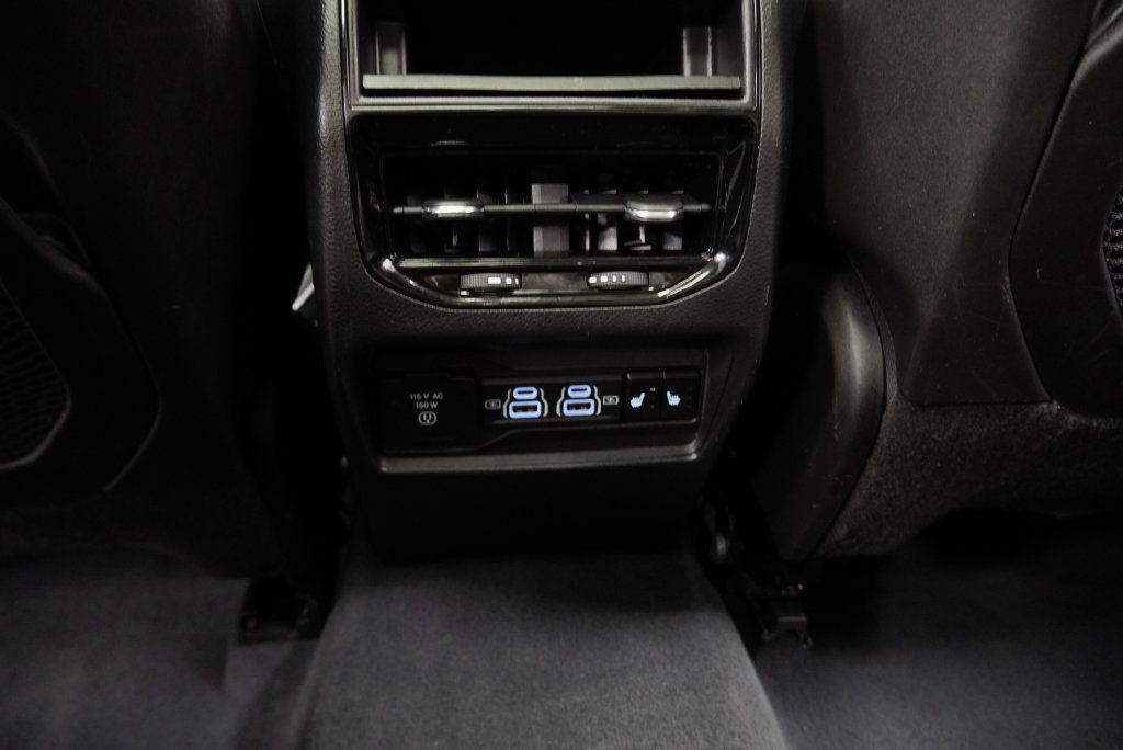 Used 2023 Jeep Grand Cherokee 4WD 4xe image 25