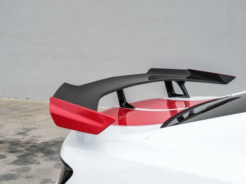 Used 2018 Chevrolet Camaro ZL1 RWD image 47
