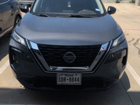 Used 2021 Nissan Rogue S AWD/4WD image 5