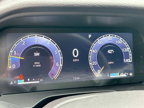 New 2025 Jeep Grand Cherokee L Limited w/ Black Appearance Package image 19